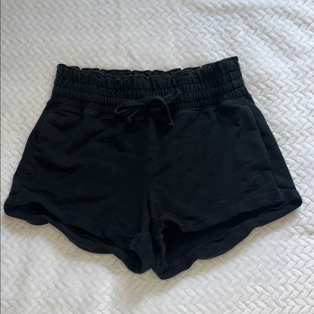 Hollister Black High-Waisted Cotton Shorts